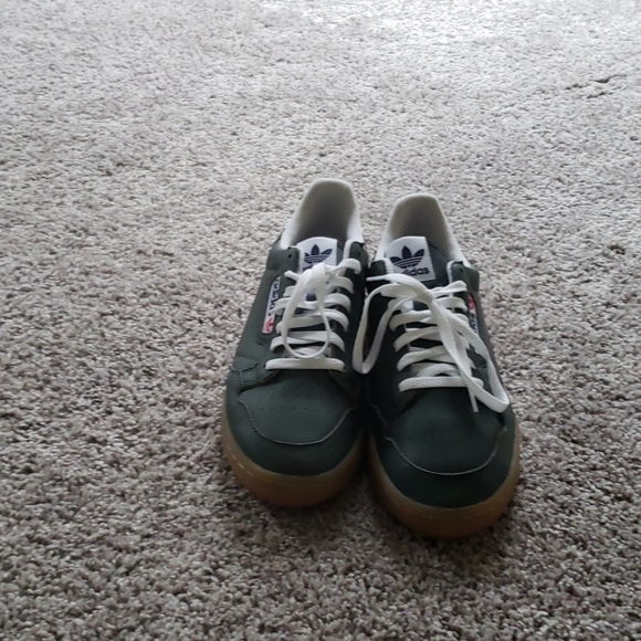 Adidas continental - Picture 5 of 5